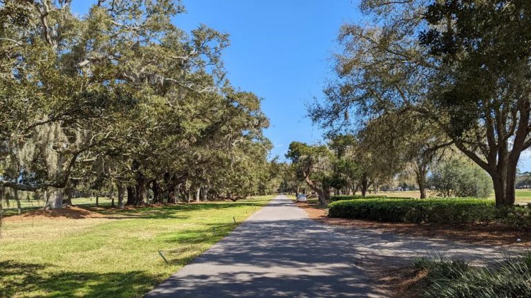 Getting Around the Island St. Simons Bike Trails | Lighthouse Vacations